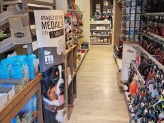 Dierenvoeding en accessoires gelegen in een voorstad ten Zuiden van Brussel Brussel Hoofdstad n°2