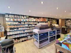Dierenvoeding en accessoires gelegen in een voorstad ten Zuiden van Brussel Brussel Hoofdstad n°3