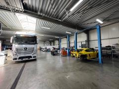 Onderneming gespecialiseerd in de techniek en mechanica van sport- en prestigewagens. Provincie Luik n°2