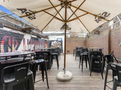 Een bar, ideaal gelegen in het hart van Luik. Provincie Luik n°12