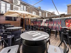 Een bar, ideaal gelegen in het hart van Luik. Provincie Luik n°13