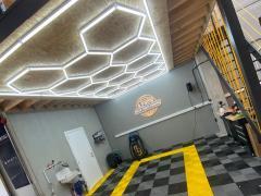 Verkoop van 100 % van de aandelen van een onderneming gespecialiseerd in auto-esthetiek Provincie Luik n°1