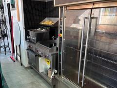 Een rotisserie, broodjeszaak, frituur en traiteursservice Provincie Luik n°5