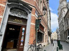 Te koop: Uitzonderlijke handelszaak in het hart van Brussel La Tête d Or Brussel Hoofdstad n°1